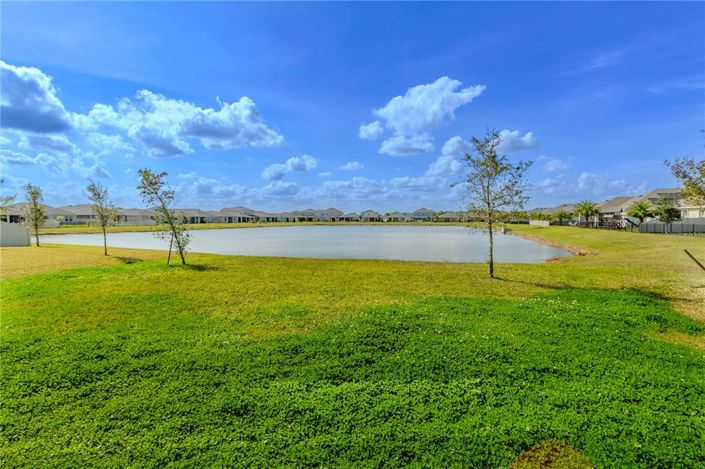 Image No.5-5 Bed Property for sale