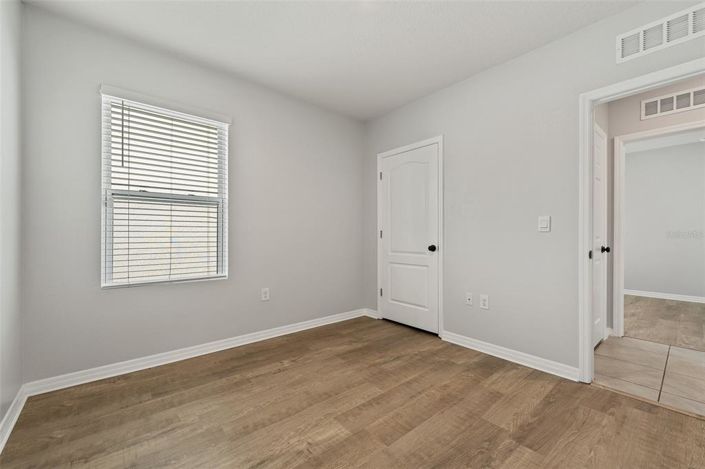 Image No.12-Propriété de 3 chambres à vendre à États-Unis