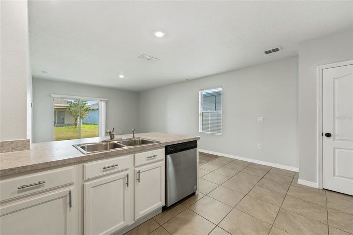 Image No.19-Propriété de 3 chambres à vendre à États-Unis