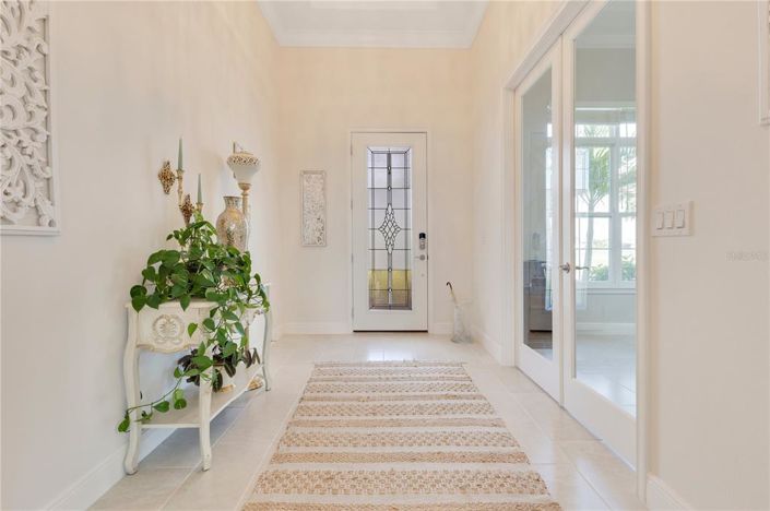 Image No.5-3 Bed Property for sale