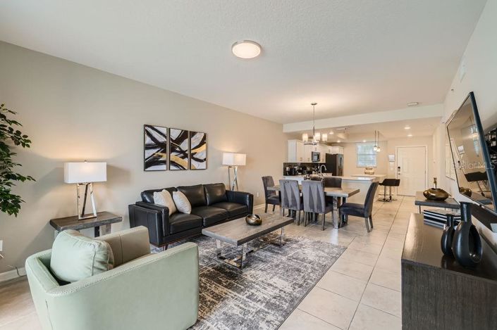 Image No.5-Propriété de 2 chambres à vendre à Kissimmee