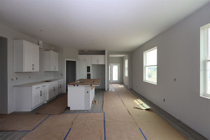 Image No.5-Propriété de 5 chambres à vendre à États-Unis