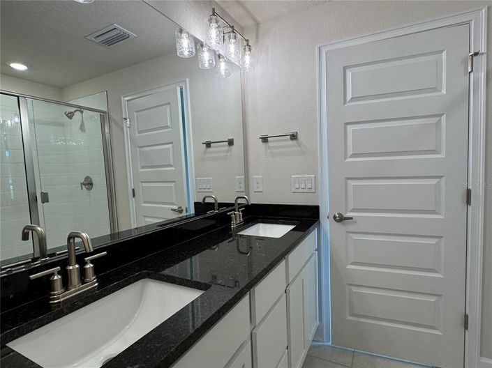 Image No.27-Propriété de 3 chambres à vendre à États-Unis