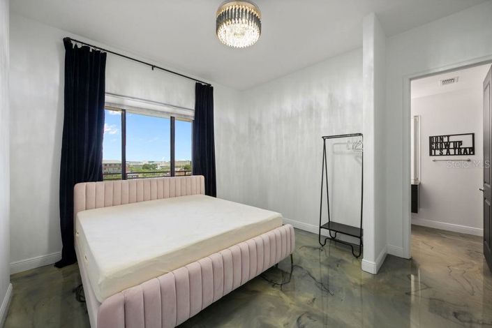 Image No.38-4 Bed Property for sale