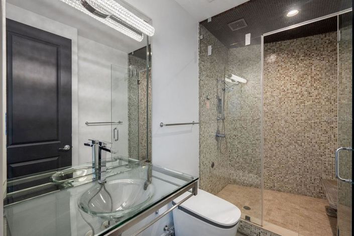 Image No.41-4 Bed Property for sale