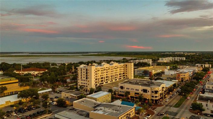 Image No.60-4 Bed Property for sale