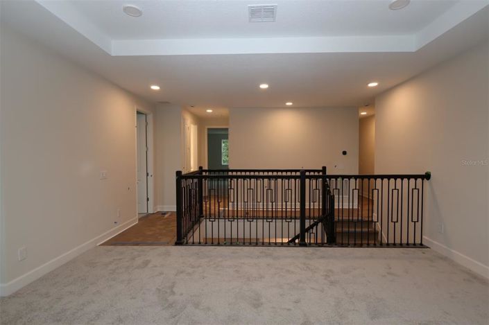 Image No.15-5 Bed Property for sale