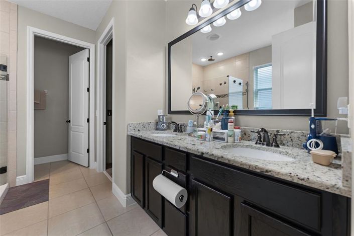 Image No.15-4 Bed Property for sale