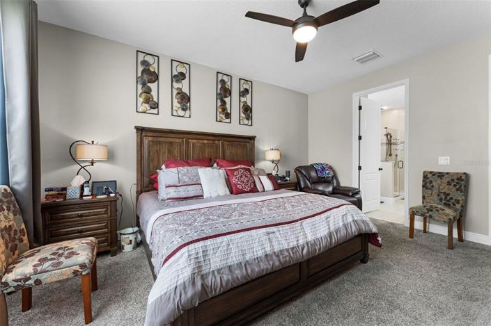 Image No.20-4 Bed Property for sale