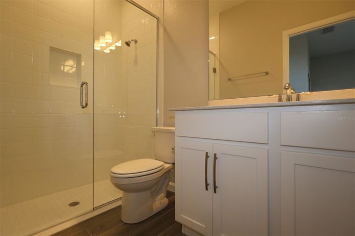 Image No.25-3 Bed Property for sale