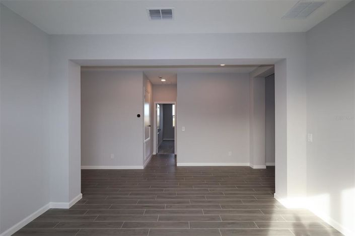 Image No.26-3 Bed Property for sale