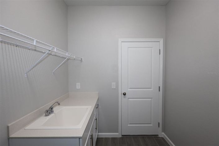 Image No.45-3 Bed Property for sale