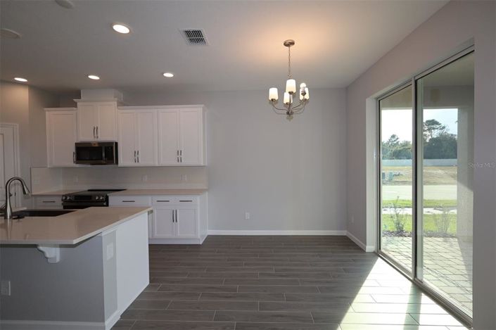 Image No.9-3 Bed Property for sale