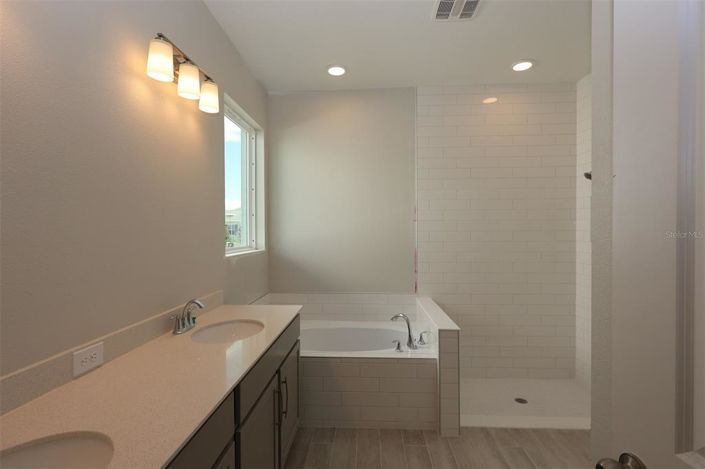 Image No.9-Propriété de 3 chambres à vendre à États-Unis