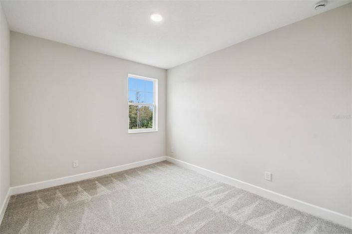 Image No.29-5 Bed Property for sale