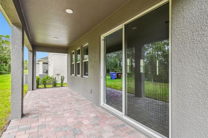 Image No.36-5 Bed Property for sale