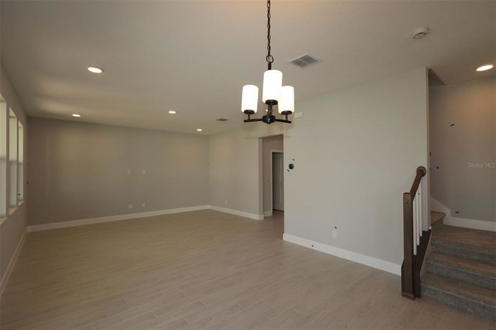 Image No.17-Propriété de 4 chambres à vendre à États-Unis