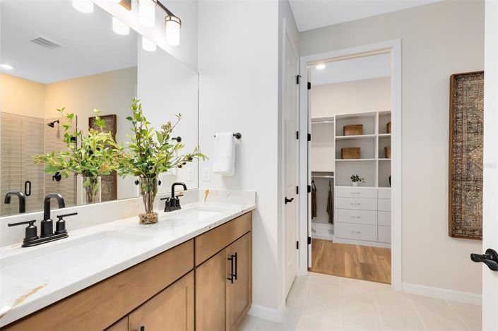 Image No.17-Propriété de 2 chambres à vendre à États-Unis