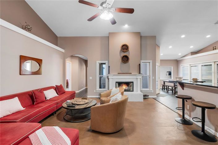 Image No.8-Propriété de 5 chambres à vendre à Kissimmee