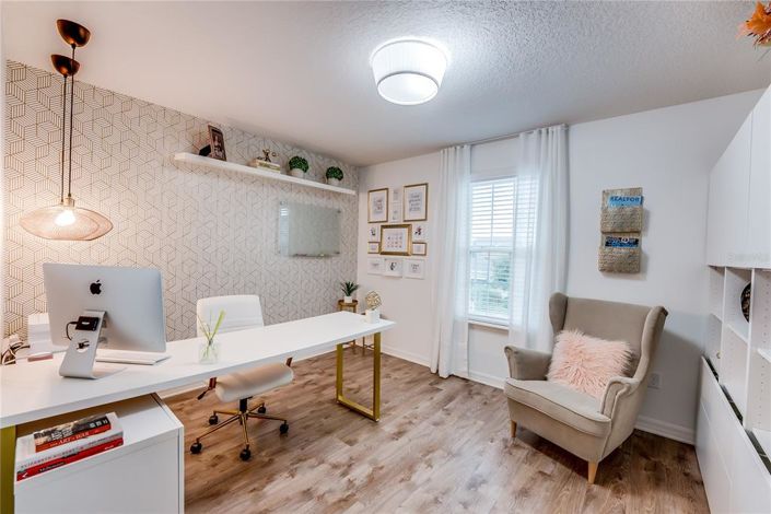 Image No.21-5 Bed Property for sale