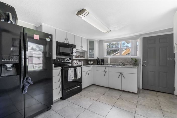 Image No.10-Propriété de 2 chambres à vendre à États-Unis