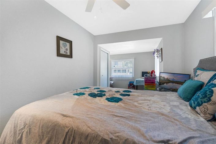 Image No.13-Propriété de 2 chambres à vendre à États-Unis