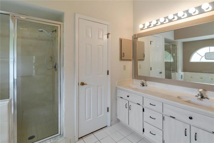 Image No.27-3 Bed House for sale