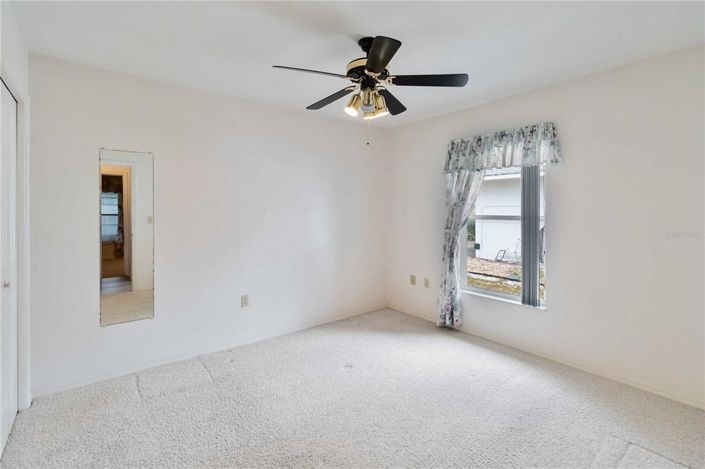 Image No.32-3 Bed Property for sale