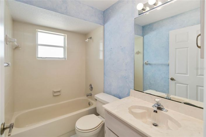 Image No.34-3 Bed House for sale