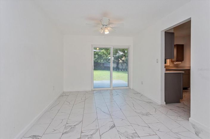 Image No.5-Propriété de 3 chambres à vendre à Kissimmee