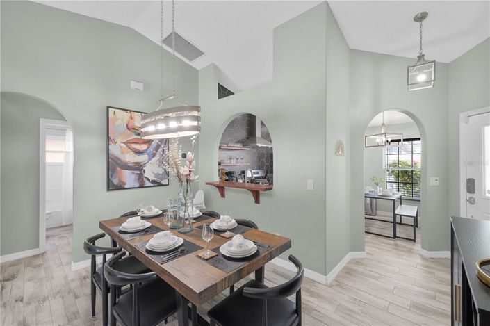 Image No.12-3 Bed Property for sale