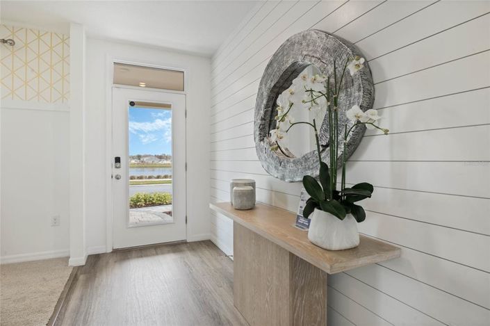 Image No.2-5 Bed Property for sale