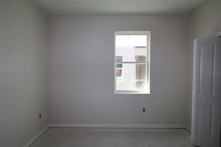 Image No.4-Propriété de 4 chambres à vendre à États-Unis