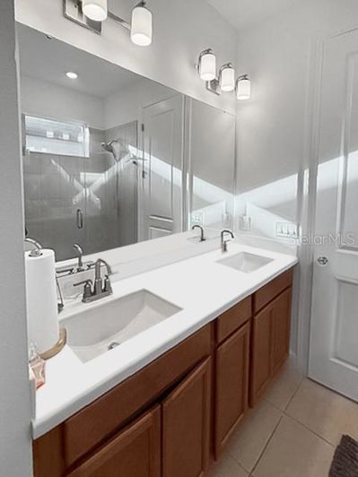 Image No.5-Propriété de 2 chambres à vendre à Kissimmee