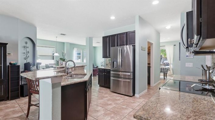 Image No.6-Propriété de 4 chambres à vendre à Kissimmee