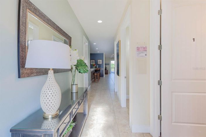 Image No.11-8 Bed House for sale