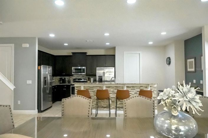 Image No.18-8 Bed House for sale