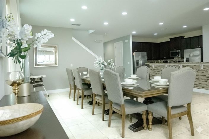 Image No.30-8 Bed House for sale