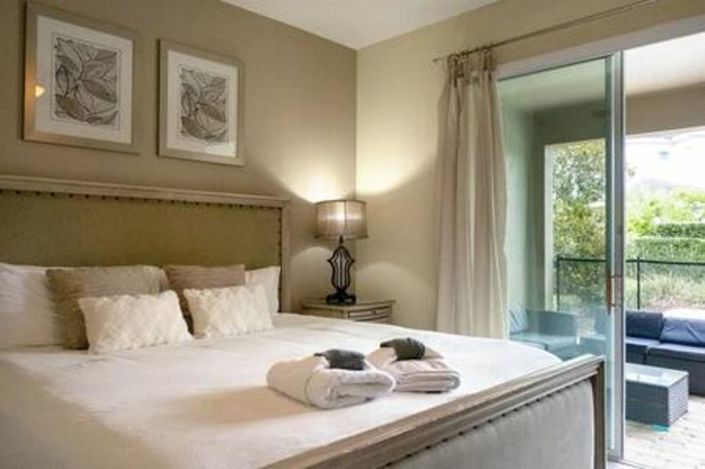 Image No.42-8 Bed House for sale