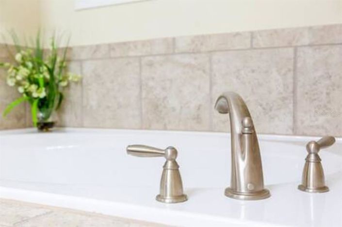 Image No.47-8 Bed House for sale