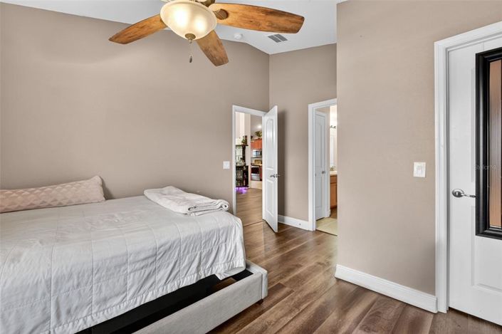 Image No.28-Propriété de 4 chambres à vendre à Davenport