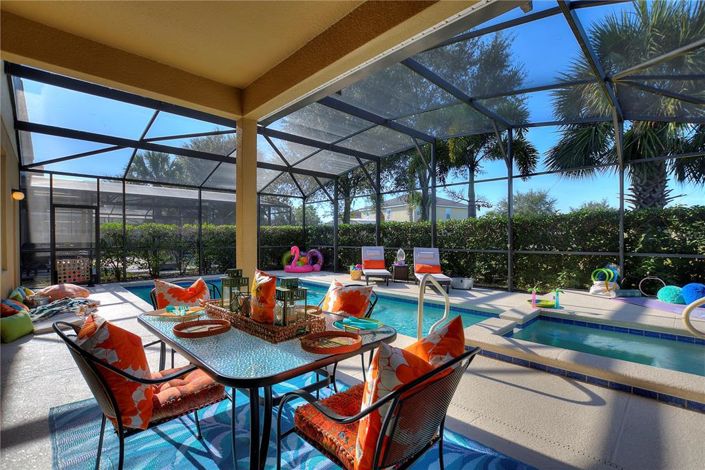 Image No.23-5 Bed Property for sale