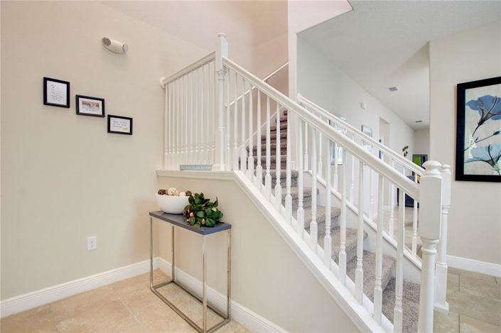 Image No.4-5 Bed Property for sale