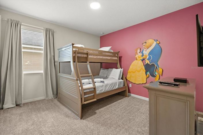 Image No.21-5 Bed House for sale