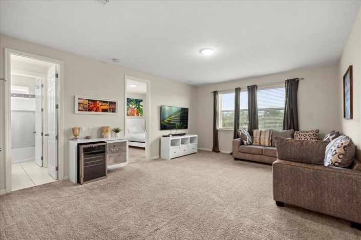 Image No.30-5 Bed House for sale