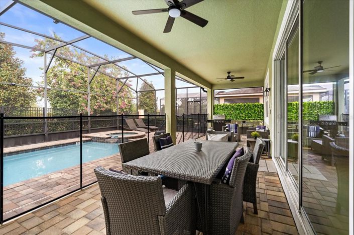 Image No.42-5 Bed House for sale