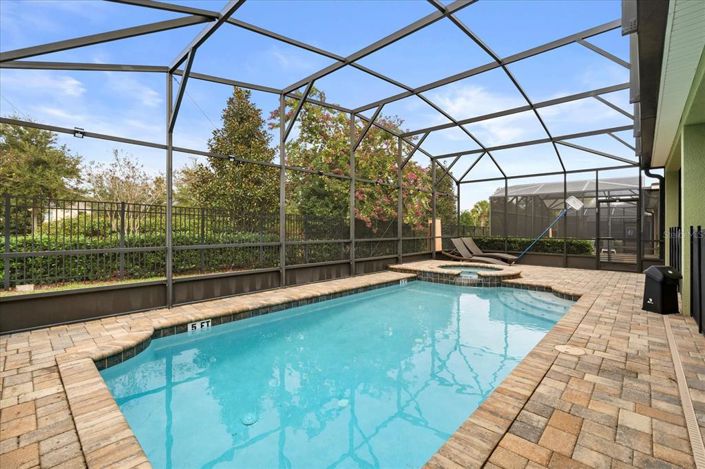 Image No.43-5 Bed House for sale