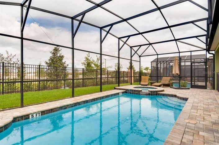 Image No.45-5 Bed Property for sale