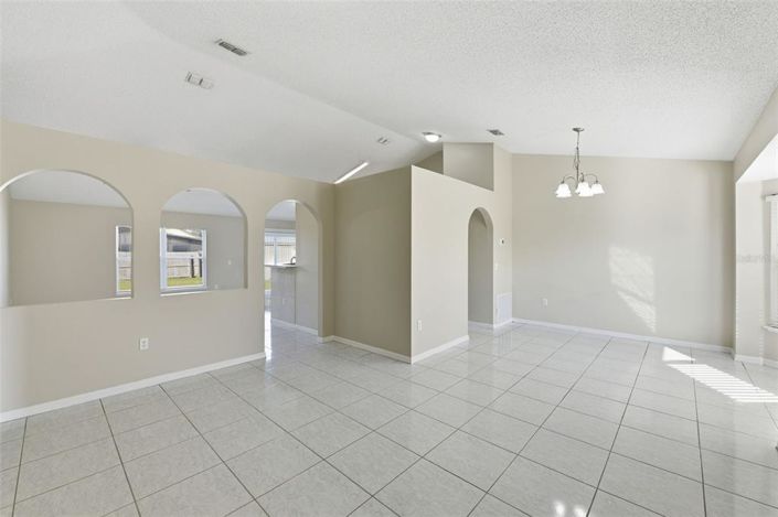 Image No.15-Propriété de 3 chambres à vendre à Kissimmee