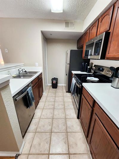 Image No.15-2 Bed Property for sale